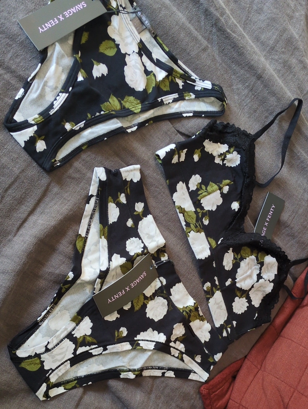 Savage X Fenty Black Floral Lace-Trim Bra & Bikini Set